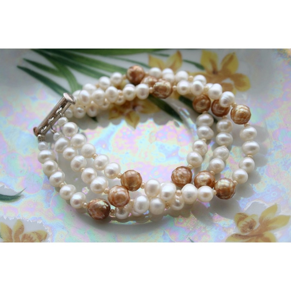 Handmade freshwater pearl‎ bracelet